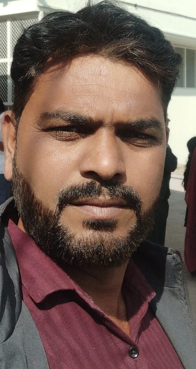 कर्मचारी